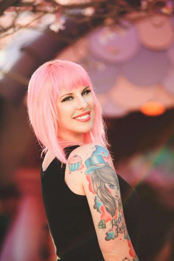 made u look rocknrollbride