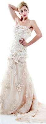 stunning-vintage-style-embroidered-floral-applique-strapless-wedding-gown-p-6646.html
