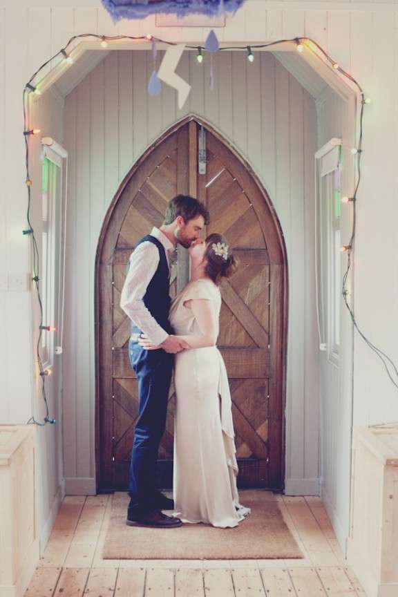 Quirky Cool Homegrown Wedding Robbins Photographic Lee Robbins London Sussex -161
