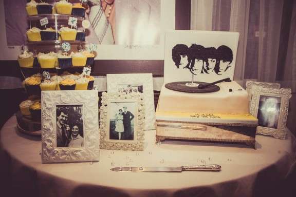 Sixties Sunshine_Raw Wedding Photography 374