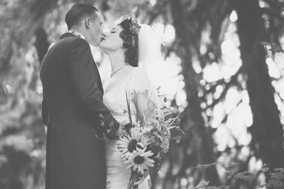 eccentric vintage rainbow wedding_sharalee prang photography-187