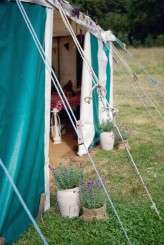 Lydia Stamps Photography Quirky DIY Yurt Wedding 492