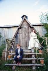 Lydia Stamps Photography Quirky DIY Yurt Wedding 831