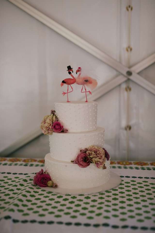 Kitschy, Vintage & Colourful Wedding Down Under · Rock n Roll Bride