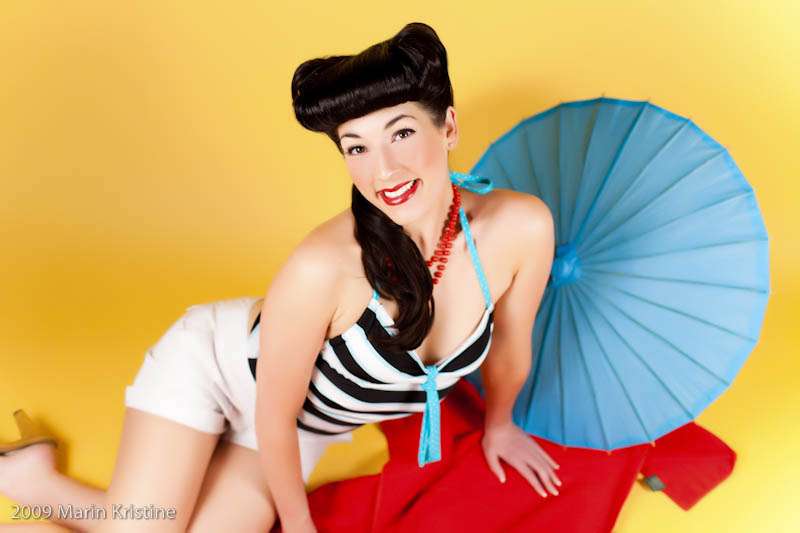761 Sexy Rockabilly Pinup Model Images, Stock Photos, 3D objects
