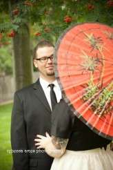 10731_128701944735_120090369735_2270814_4651618_n