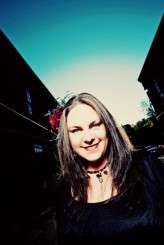 26415_332003933825_647293825_3462819_6787414_n