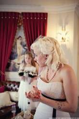 burlesque wedding 093