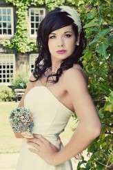 jewel brights teardrop jewellery bouquet and vintage brooch feather headpiece 3