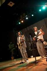 092_laurenben_beatleswedding