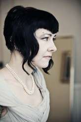 AntoniaStuart_030911_0248_treat