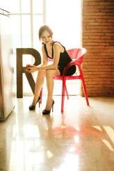 axioo cecilia portrait 25