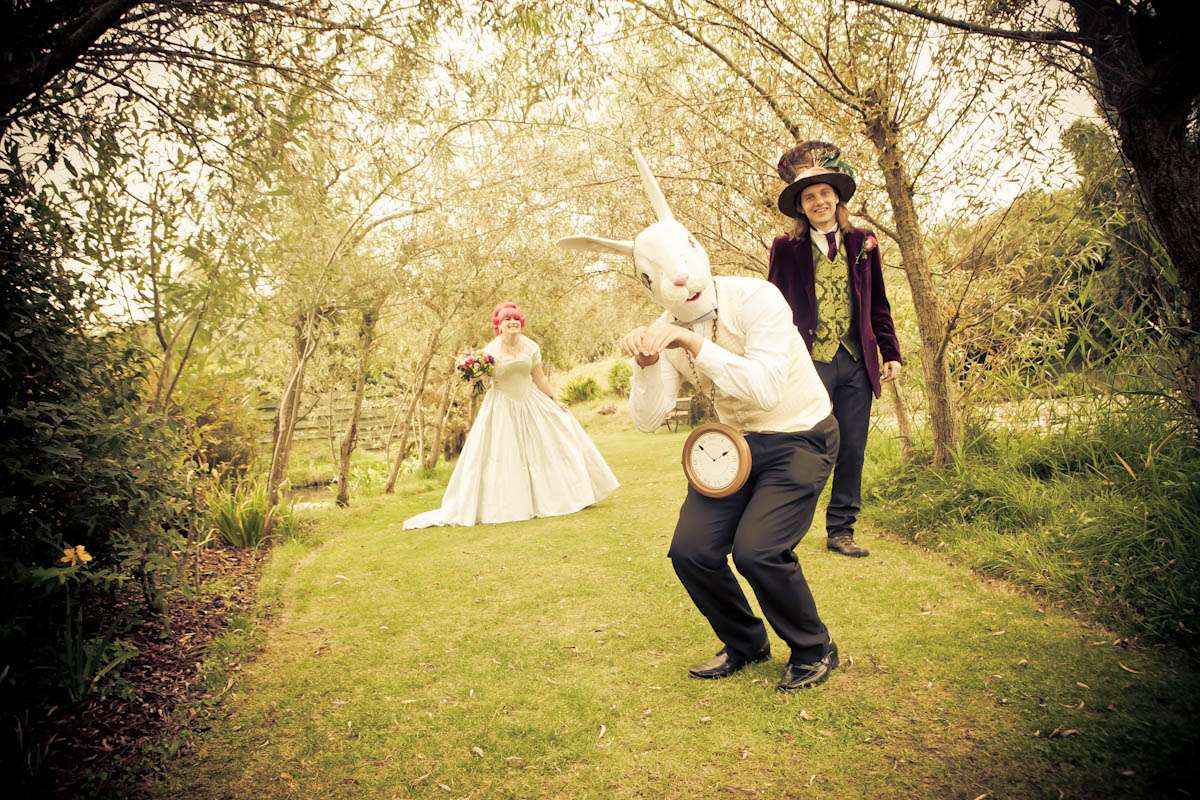 Fun & Magical: 30 ways for a Alice in Wonderland themed wedding