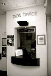 Vintage Cinema Autumn Wedding11