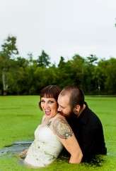 bride and grrom swamp shoot24
