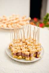 irish backyard outdoor wedding white tea photography hey day photo-088