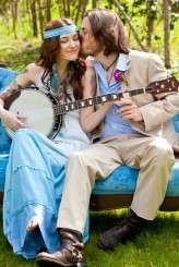 70sthemeweddingstyledshoo__Jessica_Monnich_Photography_AustinweddingJessicaMonnichPhotography76_low