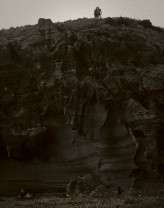 FRANCIS & MAYONE 11_Mangored.jpg