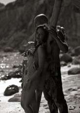 FRANCIS & MAYONE 4_Mangored.jpg