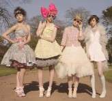 GirlsJustWannaHaveFun-ReneWalrus40