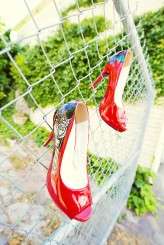 truelovephotoredshoewedding0001