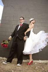 truelovephotoredshoewedding0153