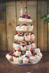 DIYfarmwedding_Laura_McCluskey-467