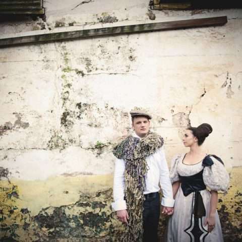 Vitage-Farmyard-Engagement-Shoot-Jacki-Bruniquel-03