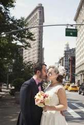 033_bride groom flatiron building karen seifert nyc