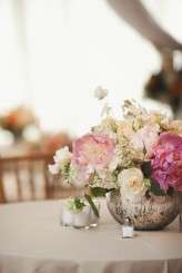 050_upper crust flowers room