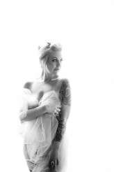 RisqueBoudoir_MeredithWullkotte4