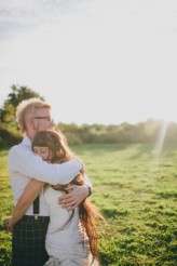 rock-n-roll-quirky-tattooed-farm-wedding-sophie-tom-3336