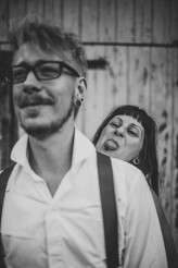 rock-n-roll-quirky-tattooed-farm-wedding-sophie-tom-3372