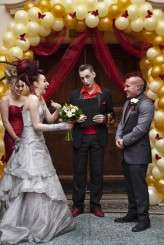 0222_wrestling_wedding_alistair_veryard