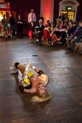 0436_wrestling_wedding_alistair_veryard