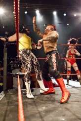 0503_wrestling_wedding_alistair_veryard