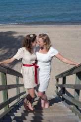 destination-retro-lesbian-wedding-alexa-clarke-kent-photography-5098