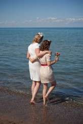 destination-retro-lesbian-wedding-alexa-clarke-kent-photography-5110