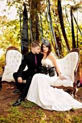 Burton-esque_Plum_Wedding_Photography Smiths056