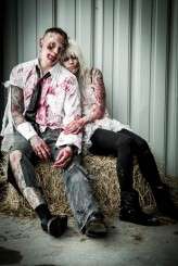 zombie_engagement_banff_wedding_photographer_kimpayantphotography_23