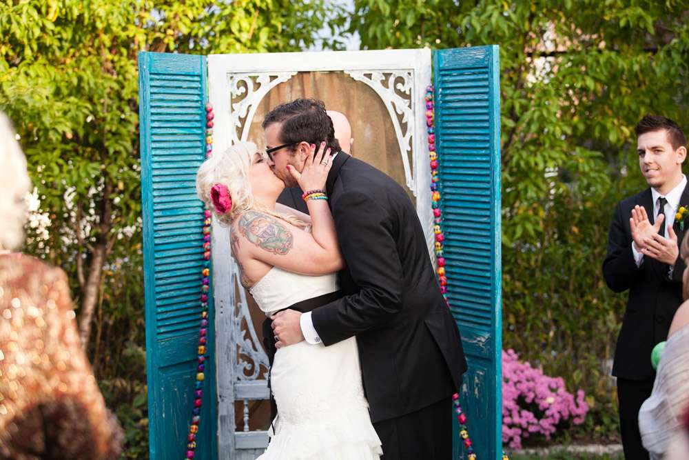 Mexican Day of the Dead wedding_by peachplumpearphoto_052