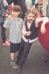 60sfestivalwedding_modernvintageweddings-146