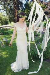 Alternative DIY Tipi Wedding_Lydia Stamps Photography 123