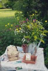 Alternative DIY Tipi Wedding_Lydia Stamps Photography 534