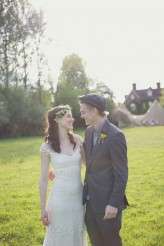 Alternative DIY Tipi Wedding_Lydia Stamps Photography 549