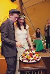 Alternative DIY Tipi Wedding_Lydia Stamps Photography 609