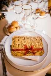 TheWeddingCircus_129_TheGoldenTicket