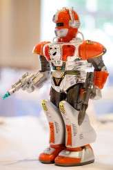 Rock and Roll Bride Candy Coloured tattooed rocker bride Tux and Tales Photography_3966