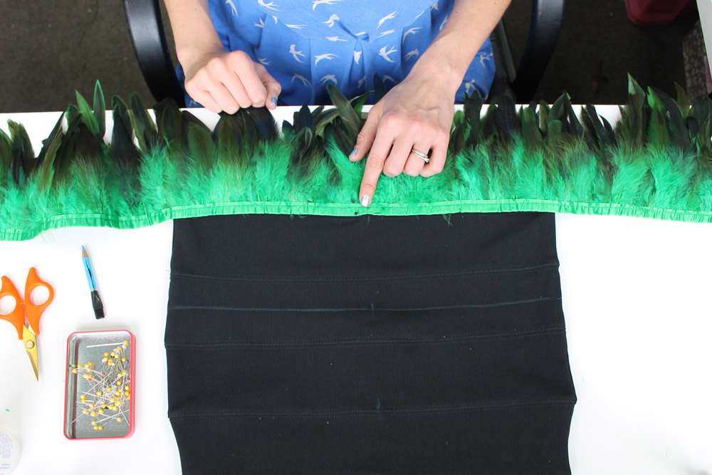 6 Head Full of Feathers Skirt Tutorial