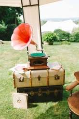 lara & gav’s cute and quirky back garden wedding.